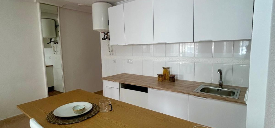 Torrevieja, Alicante, 2 Bedrooms Bedrooms, ,1 BathroomBathrooms,Apartment,Resale,0,75632139990578048