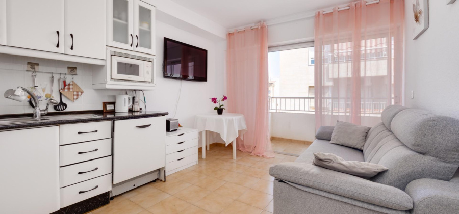 Torrevieja, Alicante, 2 Bedrooms Bedrooms, ,1 BathroomBathrooms,Apartment,Resale,0,75632152075406176