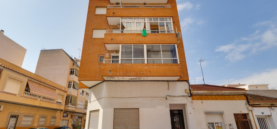 Torrevieja, Alicante, 2 Bedrooms Bedrooms, ,1 BathroomBathrooms,Apartment,Resale,0,75632152075406176