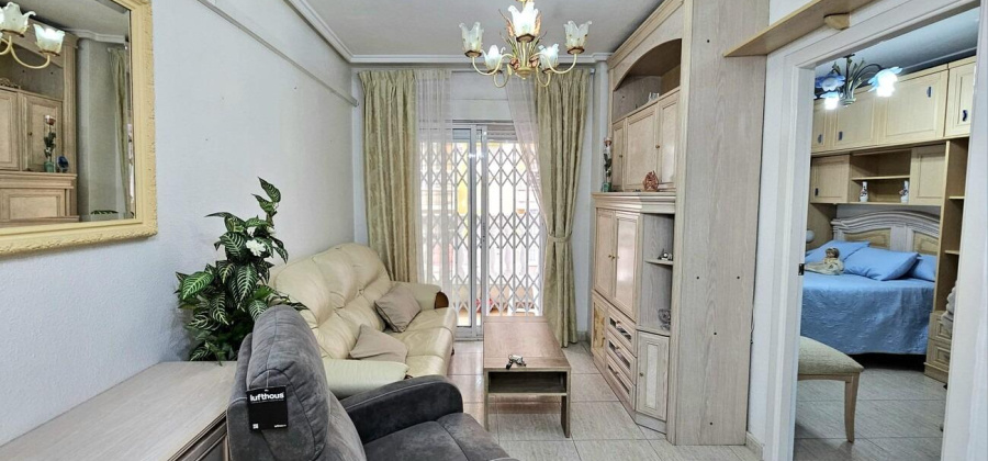 Torrevieja, Alicante, 2 Bedrooms Bedrooms, ,1 BathroomBathrooms,Apartment,Resale,0,75632156052706624
