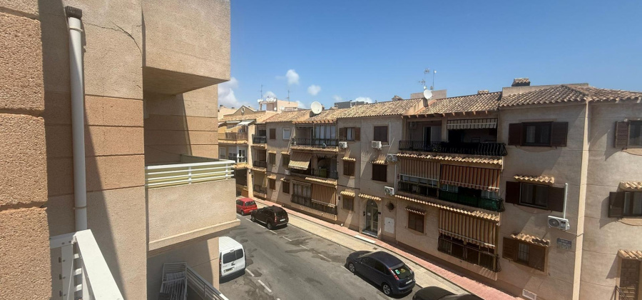Torrevieja, Alicante, 2 Bedrooms Bedrooms, ,1 BathroomBathrooms,Apartment,Resale,0,75632161407857856