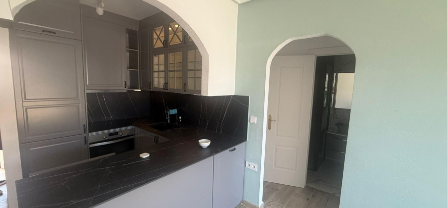 Torrevieja, Alicante, 2 Bedrooms Bedrooms, ,1 BathroomBathrooms,Apartment,Resale,0,75632161407857856