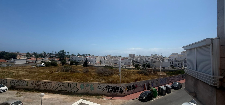 Torrevieja, Alicante, 2 Bedrooms Bedrooms, ,1 BathroomBathrooms,Apartment,Resale,0,75632161407857856