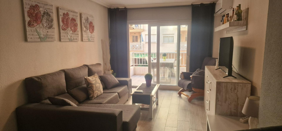 Torrevieja, Alicante, 3 Bedrooms Bedrooms, ,2 BathroomsBathrooms,Apartment,Resale,0,75632169007961472