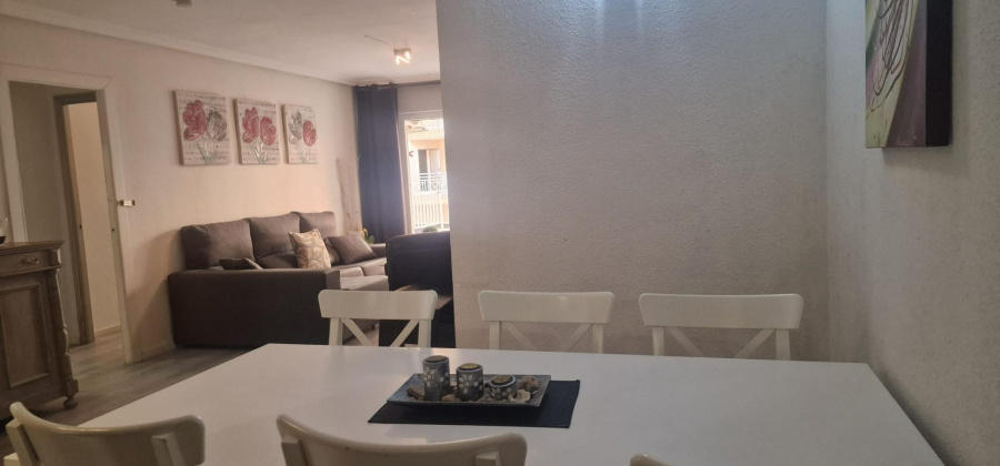 Torrevieja, Alicante, 3 Bedrooms Bedrooms, ,2 BathroomsBathrooms,Apartment,Resale,0,75632169007961472