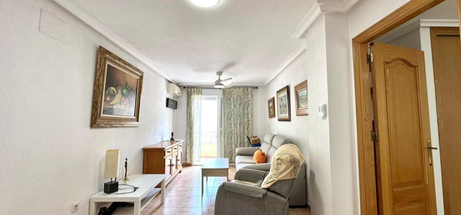 Torrevieja, Alicante, 2 Bedrooms Bedrooms, ,1 BathroomBathrooms,Apartment,Resale,0,75632169810826144