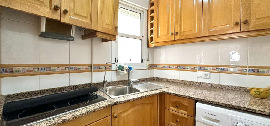 Torrevieja, Alicante, 2 Bedrooms Bedrooms, ,1 BathroomBathrooms,Apartment,Resale,0,75632169810826144