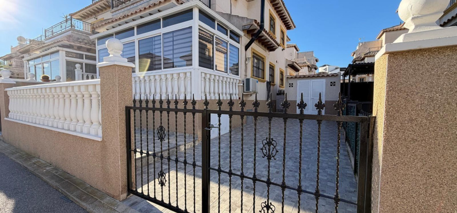 Orihuela Costa, Alicante, 2 Bedrooms Bedrooms, ,1 BathroomBathrooms,Townhouse,Resale,0,75632169927431296