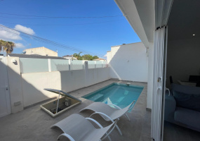 Cabo Roig, Alicante, 3 Bedrooms Bedrooms, ,1 BathroomBathrooms,Bungalow,Resale,0,75632173520435584 Cabo Roig, Alicante, 3 Bedrooms Bedrooms, ,1 BathroomBathrooms,Bungalow,Resale,0,75632173520435584