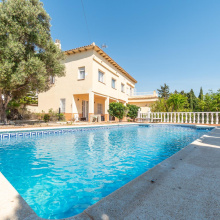 Torrevieja, Alicante, 4 Bedrooms Bedrooms, ,3 BathroomsBathrooms,Villa,Resale,0,75632173786126176
