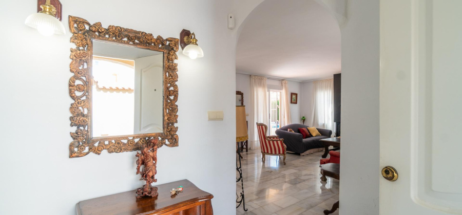 Torrevieja, Alicante, 4 Bedrooms Bedrooms, ,3 BathroomsBathrooms,Villa,Resale,0,75632173786126176