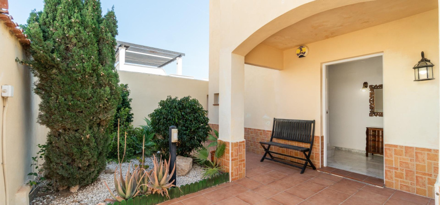 Torrevieja, Alicante, 4 Bedrooms Bedrooms, ,3 BathroomsBathrooms,Villa,Resale,0,75632173786126176