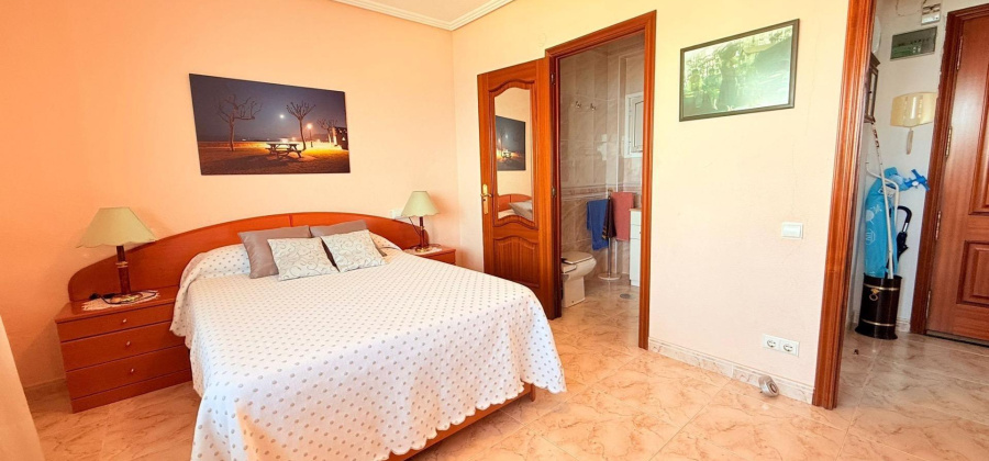 Benidorm, Alicante, 3 Bedrooms Bedrooms, ,2 BathroomsBathrooms,Apartment,Resale,0,75632174316423616