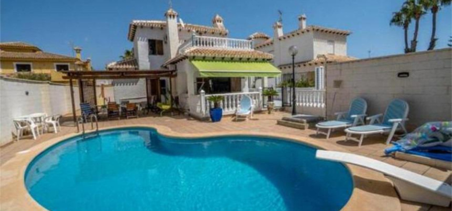 Orihuela Costa, Alicante, 4 Bedrooms Bedrooms, ,2 BathroomsBathrooms,Townhouse,Resale,0,75632217288190608
