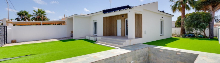 Torrevieja, Alicante, 4 Bedrooms Bedrooms, ,3 BathroomsBathrooms,Villa,Resale,0,75632223457886864