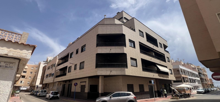 Torrevieja, Alicante, 2 Bedrooms Bedrooms, ,1 BathroomBathrooms,Apartment,Resale,0,75632227724022720