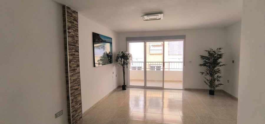Torrevieja, Alicante, 3 Bedrooms Bedrooms, ,2 BathroomsBathrooms,Apartment,Resale,0,75632230091544976