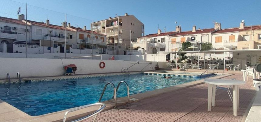 Torrevieja, Alicante, 2 Bedrooms Bedrooms, ,2 BathroomsBathrooms,Villa,Resale,0,75632233104979360