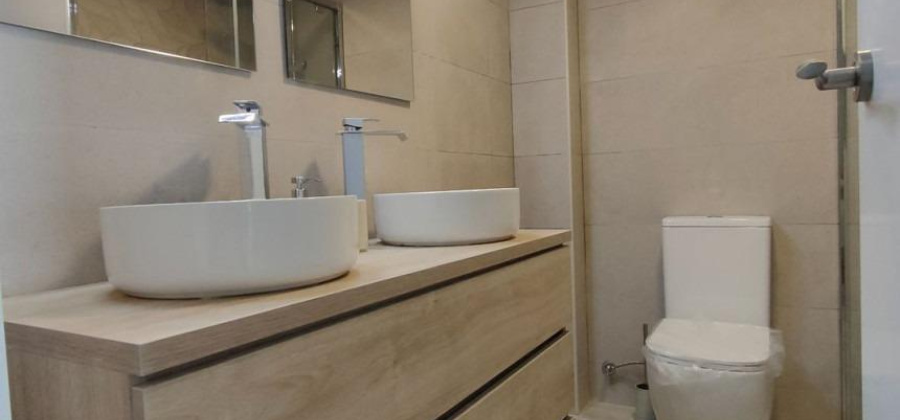 Torrevieja, Alicante, 2 Bedrooms Bedrooms, ,2 BathroomsBathrooms,Villa,Resale,0,75632233104979360
