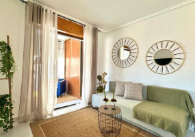 Torrevieja, Alicante, 1 Bedroom Bedrooms, ,1 BathroomBathrooms,Apartment,Resale,0,75632234078914432 Torrevieja, Alicante, 1 Bedroom Bedrooms, ,1 BathroomBathrooms,Apartment,Resale,0,75632234078914432