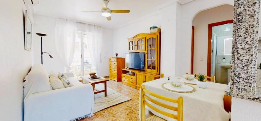 Torrevieja, Alicante, 2 Bedrooms Bedrooms, ,1 BathroomBathrooms,Apartment,Resale,0,75632244890891360