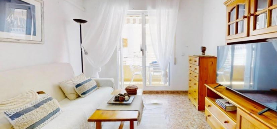 Torrevieja, Alicante, 2 Bedrooms Bedrooms, ,1 BathroomBathrooms,Apartment,Resale,0,75632244890891360