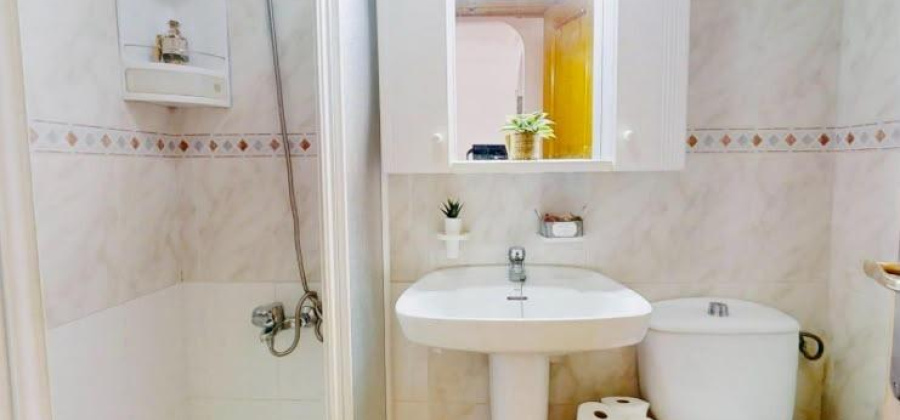 Torrevieja, Alicante, 2 Bedrooms Bedrooms, ,1 BathroomBathrooms,Apartment,Resale,0,75632244890891360