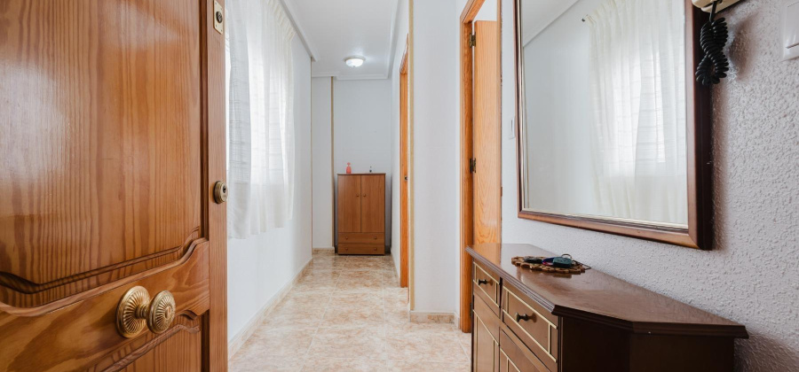 Torrevieja, Alicante, 2 Bedrooms Bedrooms, ,1 BathroomBathrooms,Apartment,Resale,0,75632244918047584
