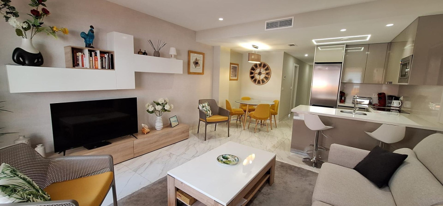 Torrevieja, Alicante, 2 Bedrooms Bedrooms, ,2 BathroomsBathrooms,Apartment,Resale,0,75632245171870544