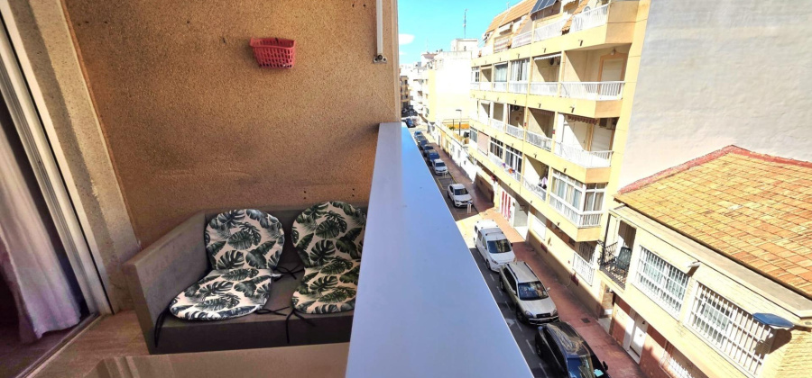 Torrevieja, Alicante, 2 Bedrooms Bedrooms, ,1 BathroomBathrooms,Apartment,Resale,0,75632246745957568