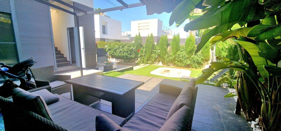 Algorfa, Alicante, 2 Bedrooms Bedrooms, ,2 BathroomsBathrooms,Villa,Resale,0,75632280875804608