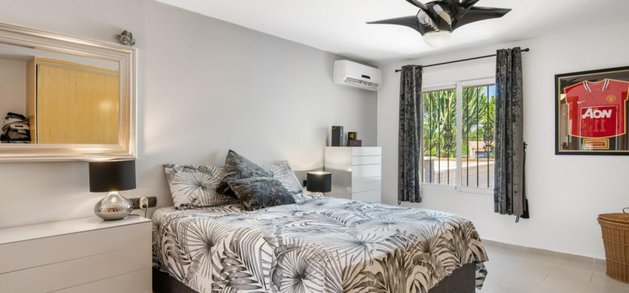 Catral, Alicante, 4 Bedrooms Bedrooms, ,4 BathroomsBathrooms,Country House or Finca,Resale,0,75632354607409088