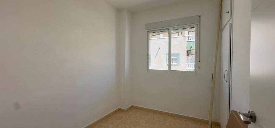Torrevieja, Alicante, 2 Bedrooms Bedrooms, ,1 BathroomBathrooms,Apartment,Resale,0,75632374478123872