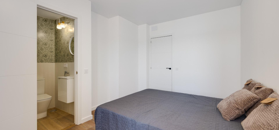 Torrevieja, Alicante, 2 Bedrooms Bedrooms, ,2 BathroomsBathrooms,Apartment,Resale,0,75632422385828496