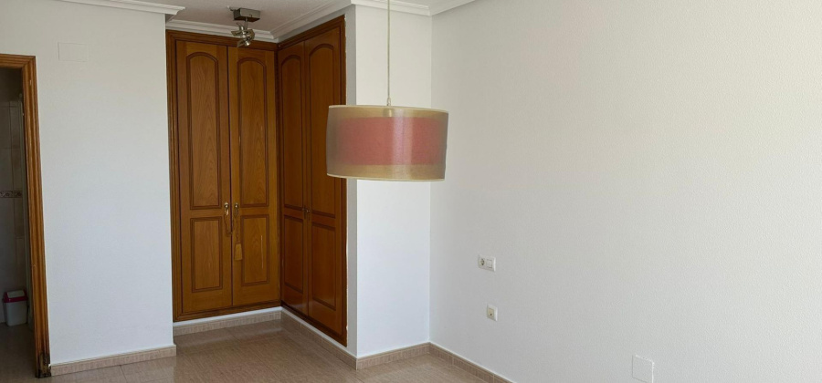 Torrevieja, Alicante, 2 Bedrooms Bedrooms, ,1 BathroomBathrooms,Apartment,Resale,0,75632555160541552