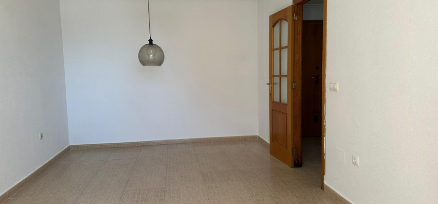 Torrevieja, Alicante, 2 Bedrooms Bedrooms, ,1 BathroomBathrooms,Apartment,Resale,0,75632555160541552