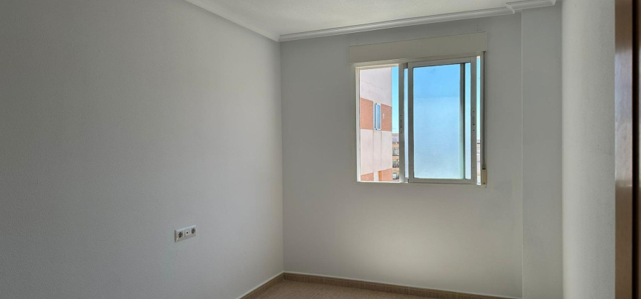 Torrevieja, Alicante, 2 Bedrooms Bedrooms, ,1 BathroomBathrooms,Apartment,Resale,0,75632555160541552
