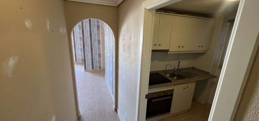 Torrevieja, Alicante, 2 Bedrooms Bedrooms, ,1 BathroomBathrooms,Apartment,Resale,0,75632563181864304
