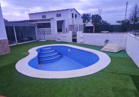 Cox, Alicante, 10 Bedrooms Bedrooms, ,4 BathroomsBathrooms,Villa,Resale,0,75632641318865728