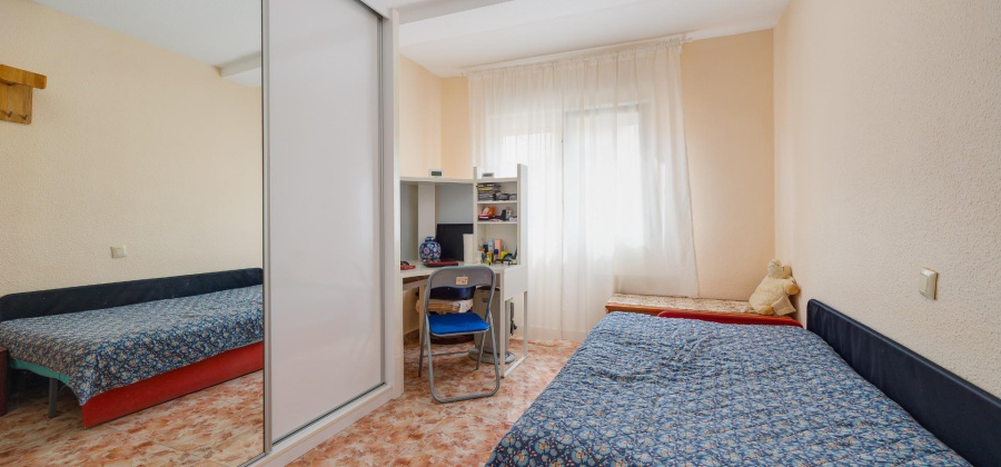 Torrevieja, Alicante, 3 Bedrooms Bedrooms, ,1 BathroomBathrooms,Apartment,Resale,0,75632220726392960