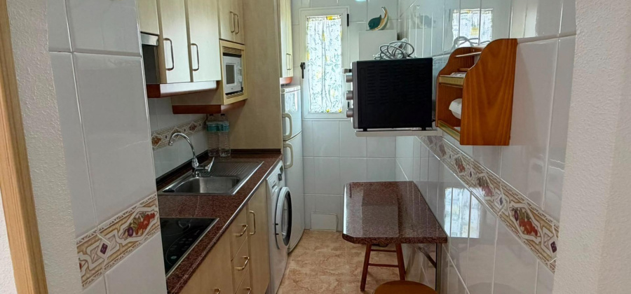 Torrevieja, Alicante, 2 Bedrooms Bedrooms, ,1 BathroomBathrooms,Apartment,Resale,0,7563279073301424