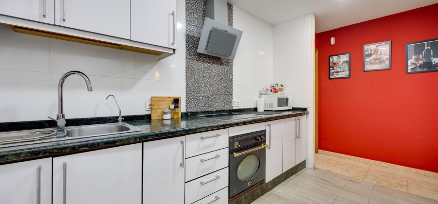 Torrevieja, Alicante, 3 Bedrooms Bedrooms, ,1 BathroomBathrooms,Apartment,Resale,0,75632138581097088