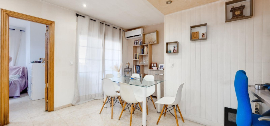 Torrevieja, Alicante, 3 Bedrooms Bedrooms, ,1 BathroomBathrooms,Apartment,Resale,0,75632138581097088