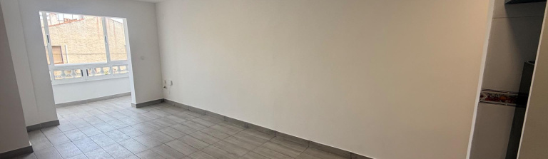 Torrevieja, Alicante, 2 Bedrooms Bedrooms, ,1 BathroomBathrooms,Apartment,Resale,0,75632143903705696