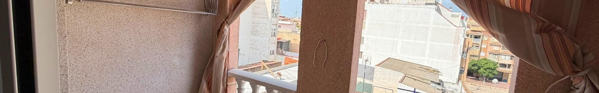 Torrevieja, Alicante, 2 Bedrooms Bedrooms, ,1 BathroomBathrooms,Apartment,Resale,0,75632154741618032