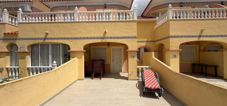 Orihuela Costa, Alicante, 2 Bedrooms Bedrooms, ,2 BathroomsBathrooms,Townhouse,Resale,0,75632156858768320