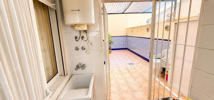 Torrevieja, Alicante, 3 Bedrooms Bedrooms, ,2 BathroomsBathrooms,Apartment,Resale,0,7563270331648167