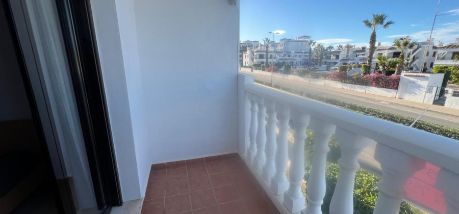 Orihuela Costa, Alicante, 3 Bedrooms Bedrooms, ,1 BathroomBathrooms,Apartment,Resale,0,75632234147388080
