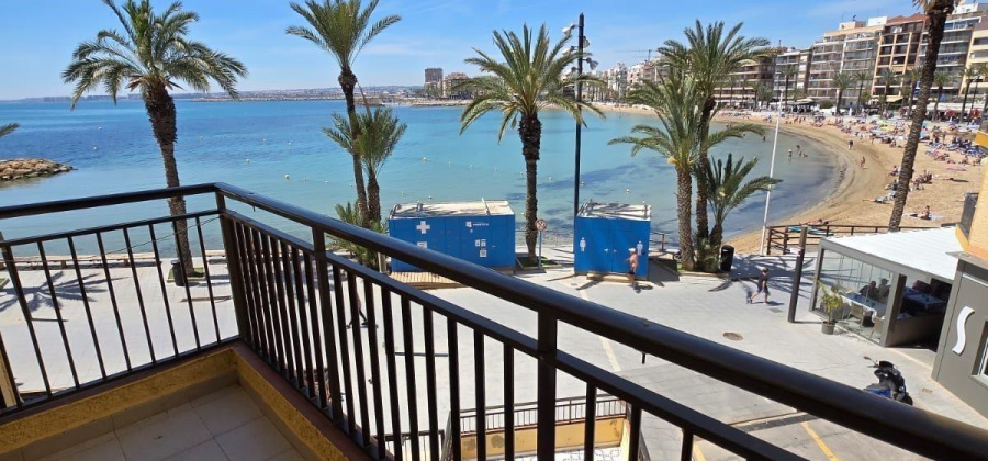 Torrevieja, Alicante, 3 Bedrooms Bedrooms, ,2 BathroomsBathrooms,Apartment,Resale,0,75632279815824512