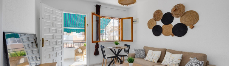 Torrevieja, Alicante, 2 Bedrooms Bedrooms, ,1 BathroomBathrooms,Apartment,Resale,0,75632212470954864